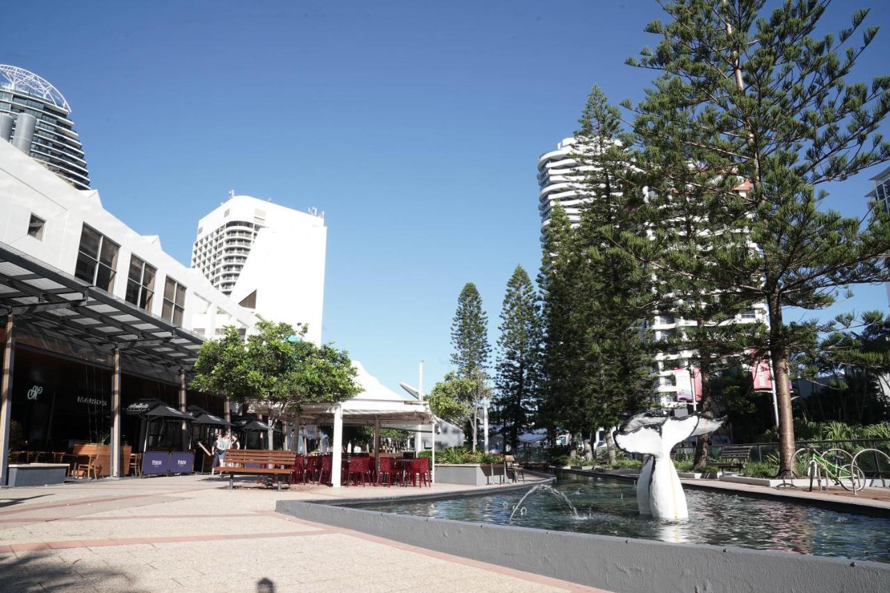 Beachfront On Oasis Centre, Air On Broadbeach 1503 Голд-Кост Экстерьер фото