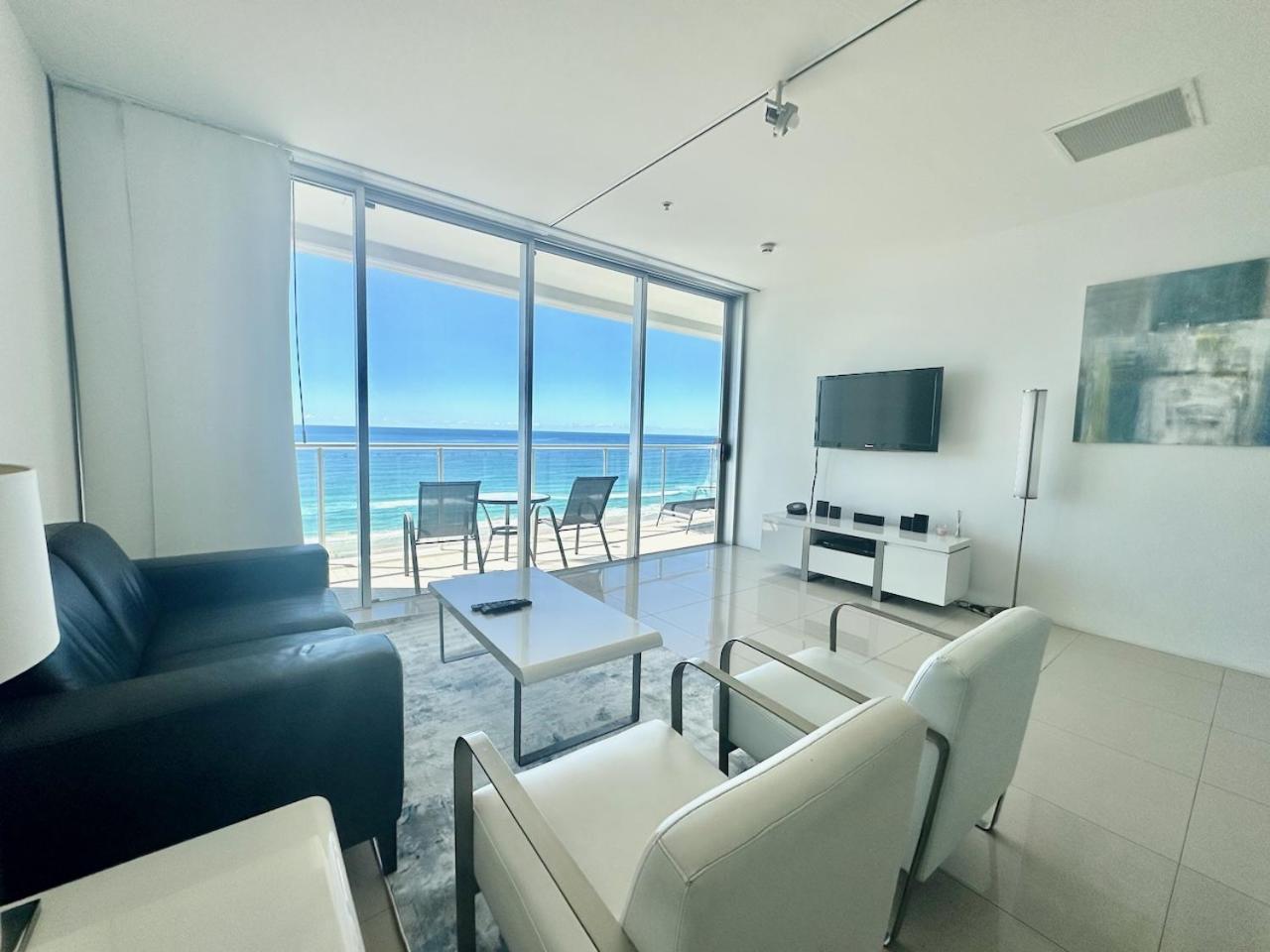 Beachfront On Oasis Centre, Air On Broadbeach 1503 Голд-Кост Экстерьер фото
