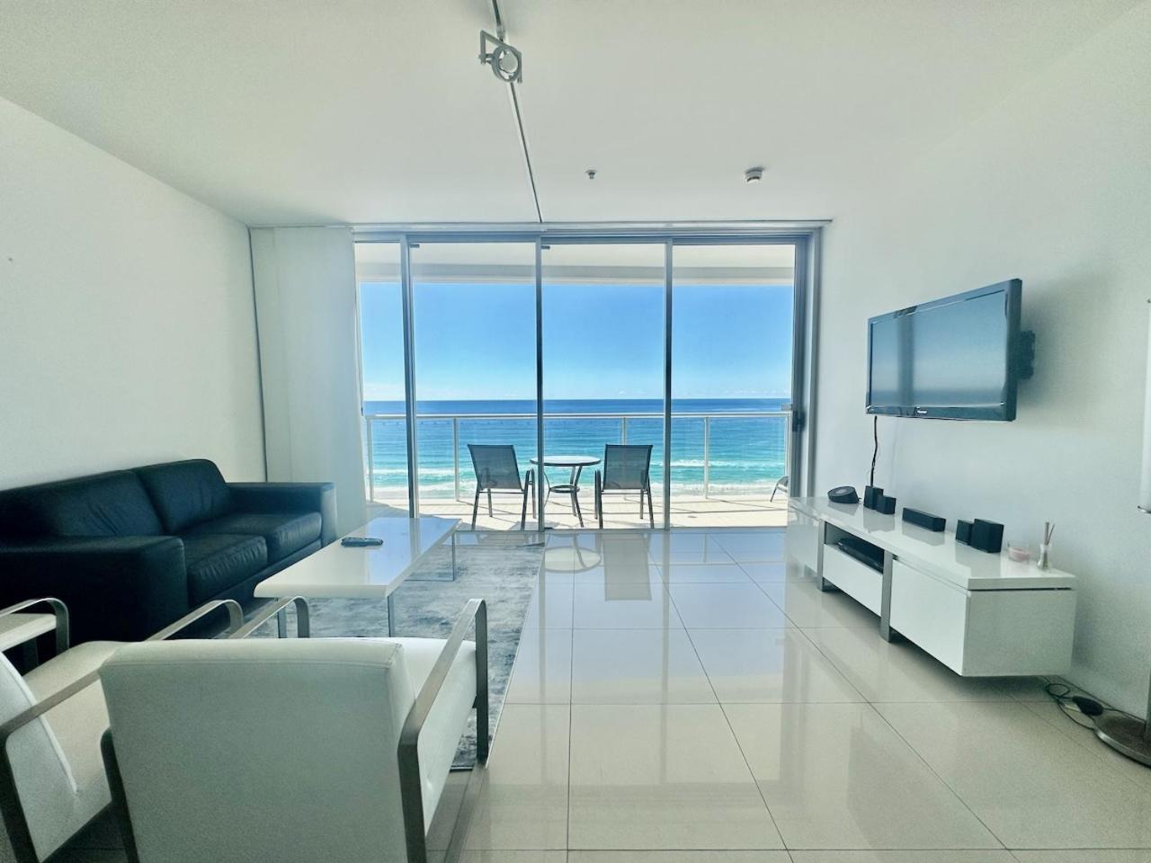 Beachfront On Oasis Centre, Air On Broadbeach 1503 Голд-Кост Экстерьер фото