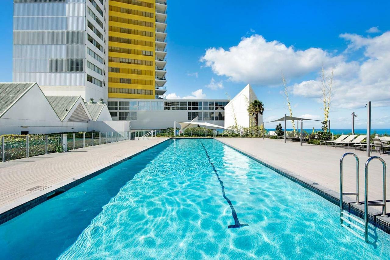 Beachfront On Oasis Centre, Air On Broadbeach 1503 Голд-Кост Экстерьер фото